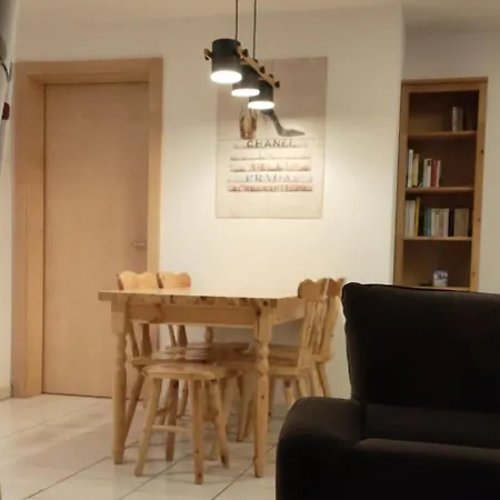 Au Pied De La Telecabine, Saastalcards * סאס פה