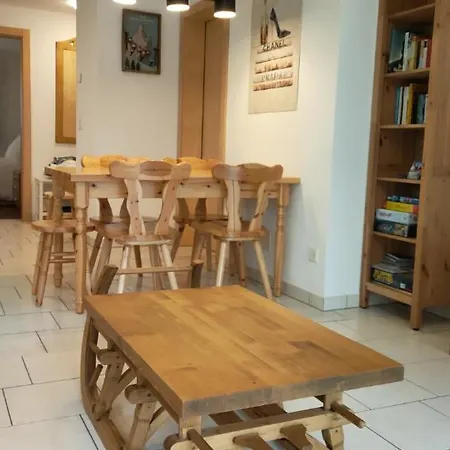 Au Pied De La Telecabine, Saastalcards * Saas-Fee