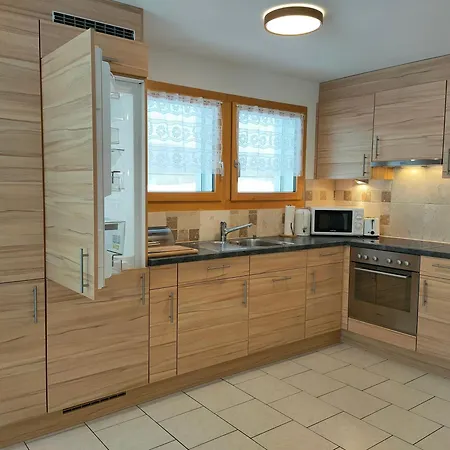 Au Pied De La Telecabine, Saastalcards * Saas-Fee