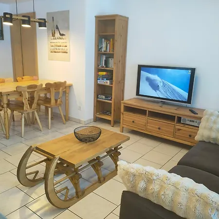 Au Pied De La Telecabine, Saastalcards * Saas-Fee