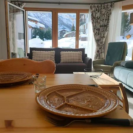 Au Pied De La Telecabine, Saastalcards * Saas-Fee