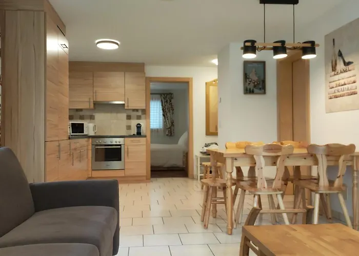 Lägenhet Au Pied De La Telecabine, Saastalcards Saas Fee