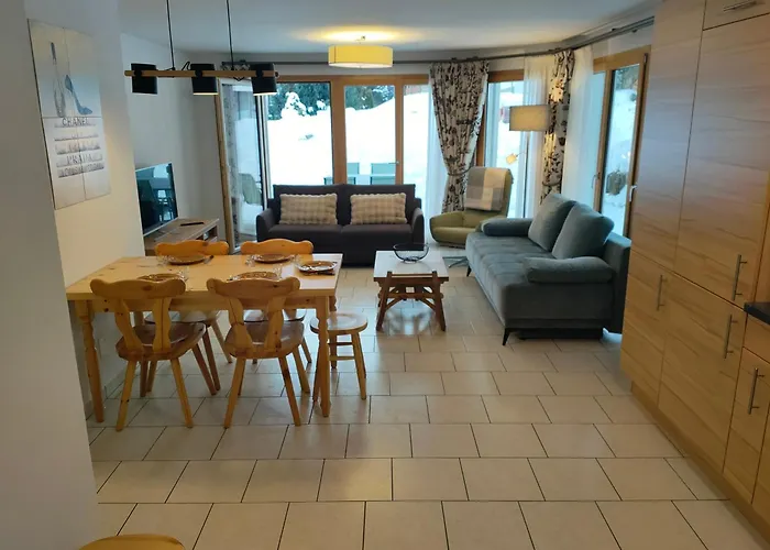 Au Pied De La Telecabine, Saastalcards *