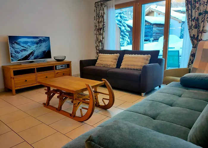 Au Pied De La Telecabine, Saastalcards Apartmán *